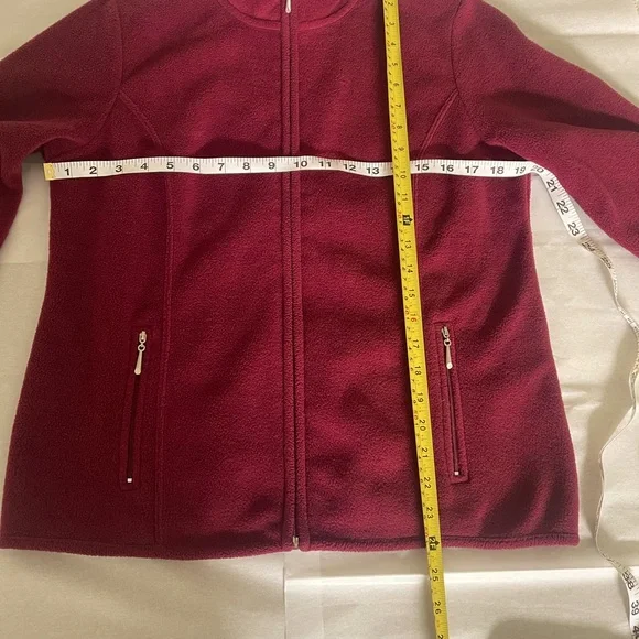 Fleece Jacket with Zippered Pockets - Picture 3 of 3